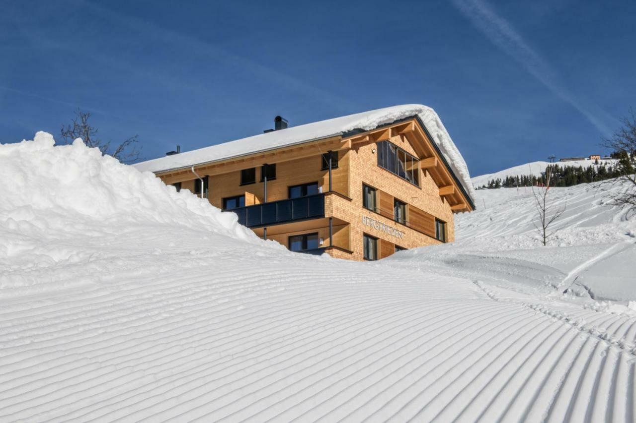 Almstueble Bergfrieden Hotel Дамулс Екстериор снимка
